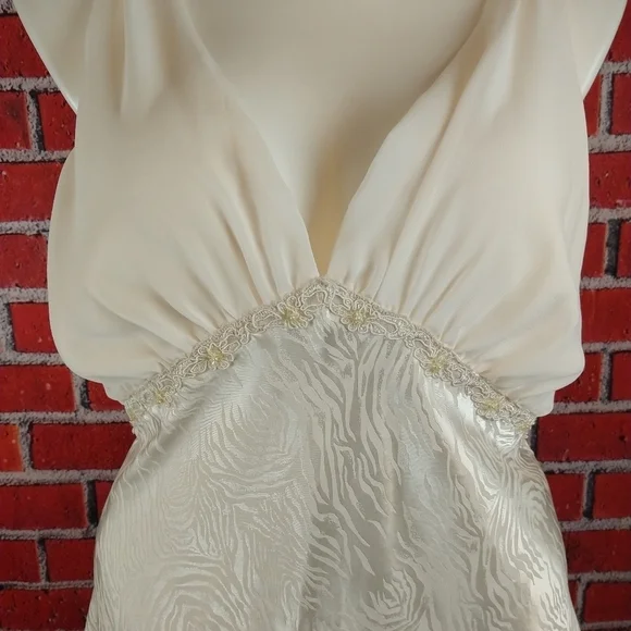 Jones New York Chemise - Picture 5 of 9